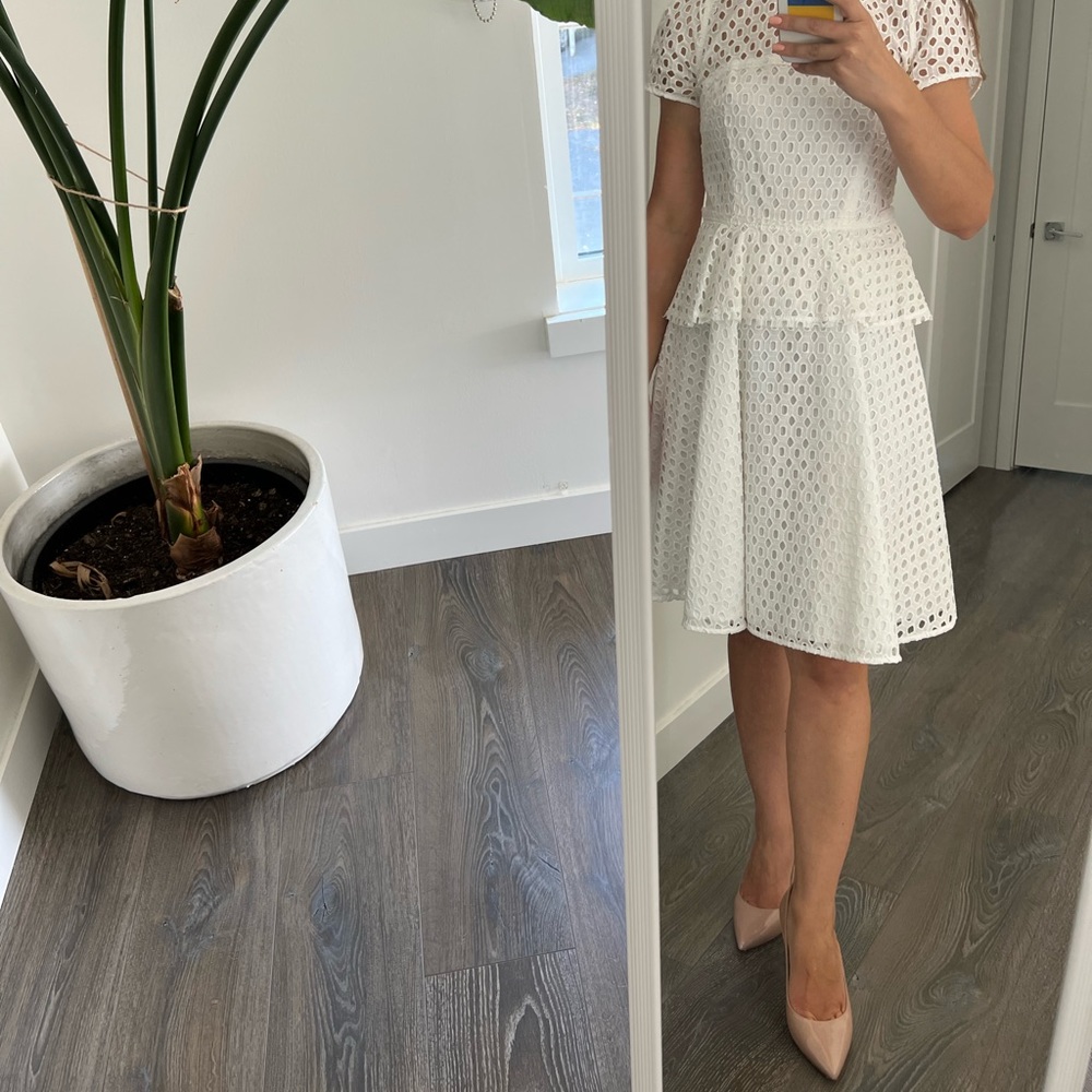 Banana Republic White Embroidered Eyelet Dress XS